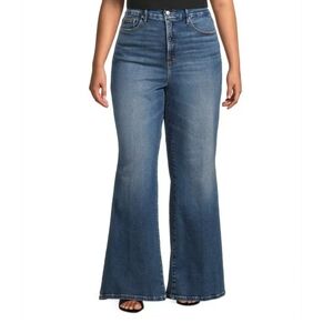 NEW! Good American Good Legs Flare Jeans